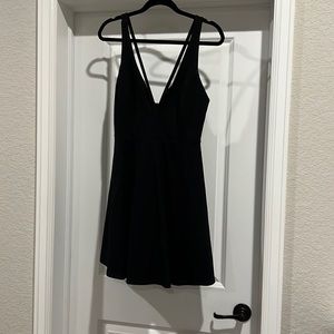 Lulu little black dress, size large